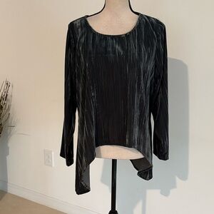 Lisa bayne medium velvet asymmetrical shirt 1485